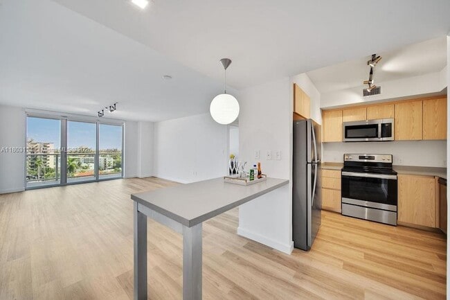 Photo - 1500 Bay Rd Apartment