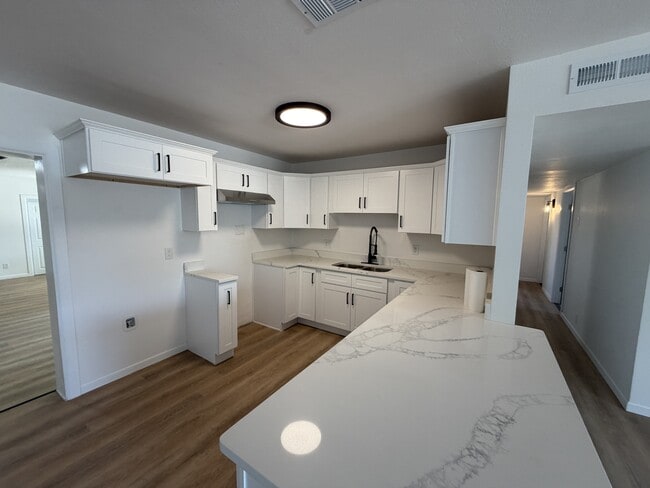 Photo - 1717 S Washington Ave