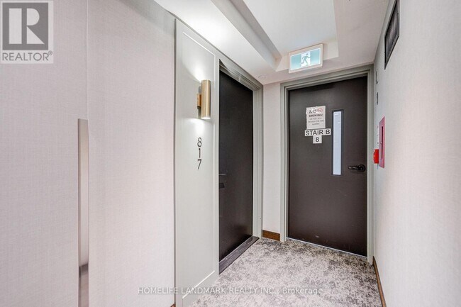 Photo - 60 Shuter St Unit 817