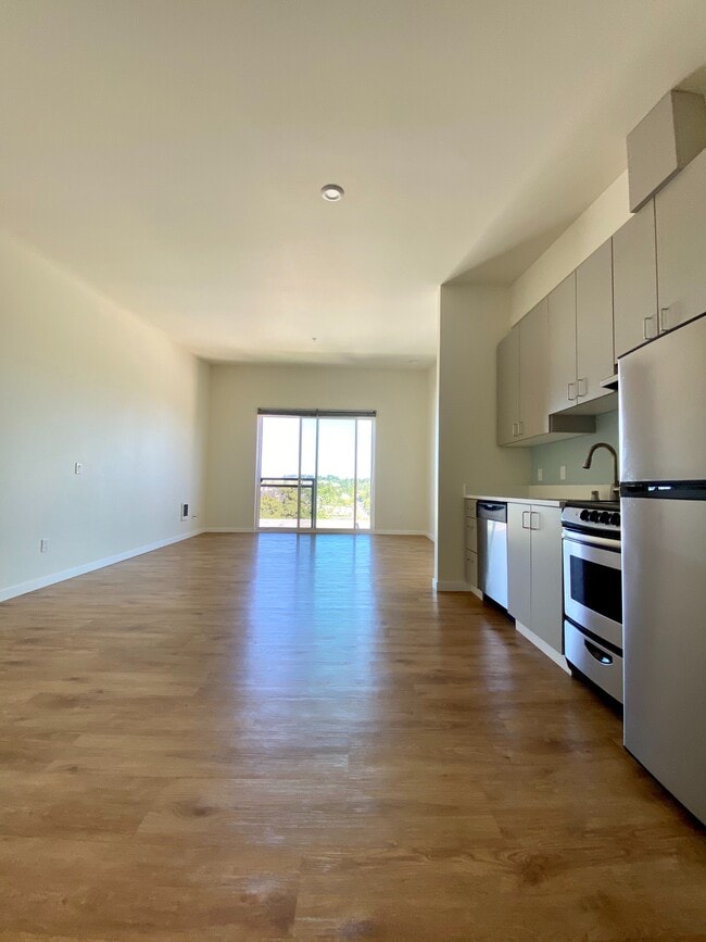 Photo - Bayview West Apartments