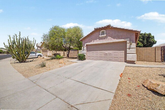 Photo - 1917 N 110th Ave