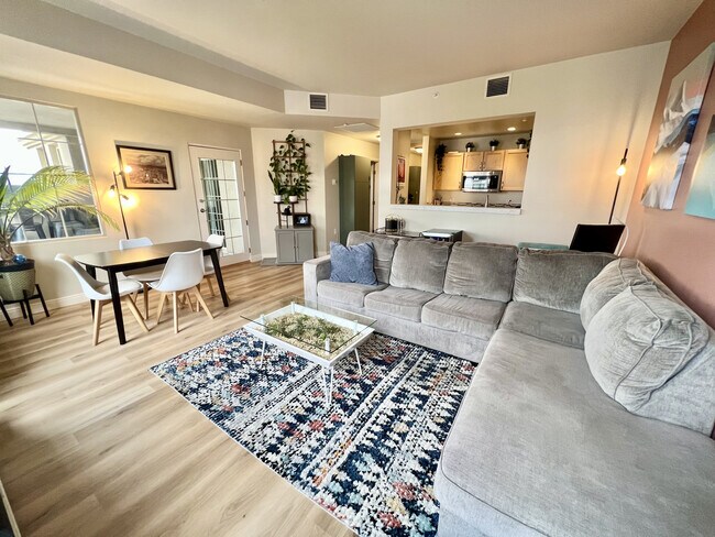 Photo - 300 W 11th Ave Condo Unit 10D