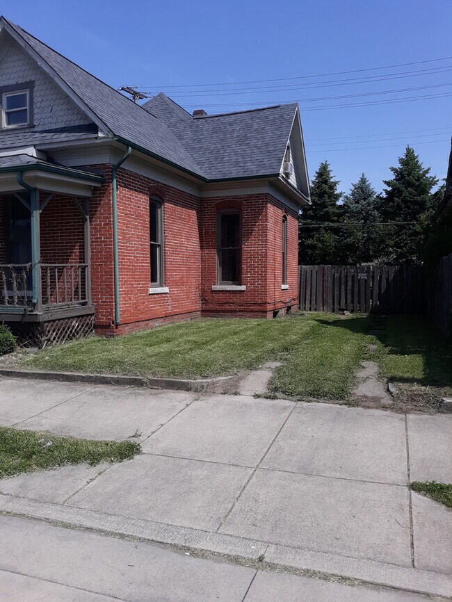 Photo - **Rent to Own** 1880 Red Brick home, Full ...