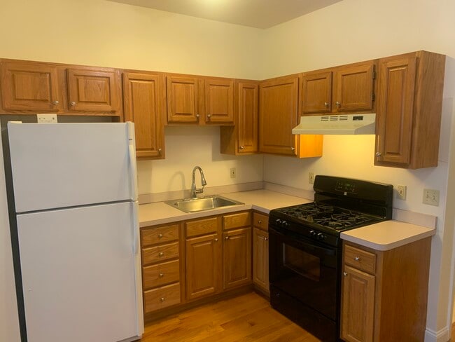202 Hurley St Unit 1