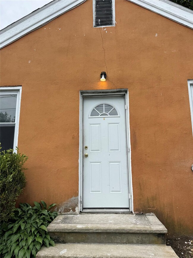 Photo - 14 Shore Ave Townhome