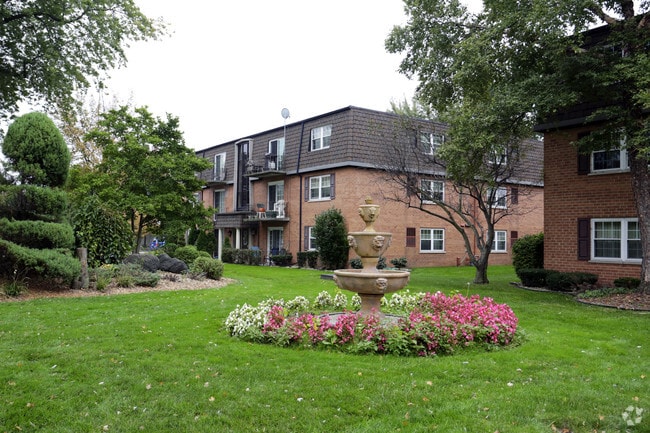 Photo - Chateau Royale