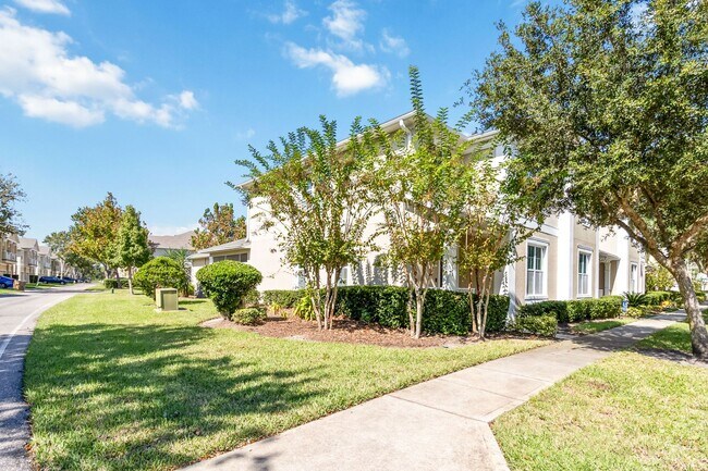 Photo - Beautiful 4/2.5 Townhome For Rent in Harmony