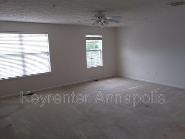 Photo - 40 Ironstone Ct Unit A