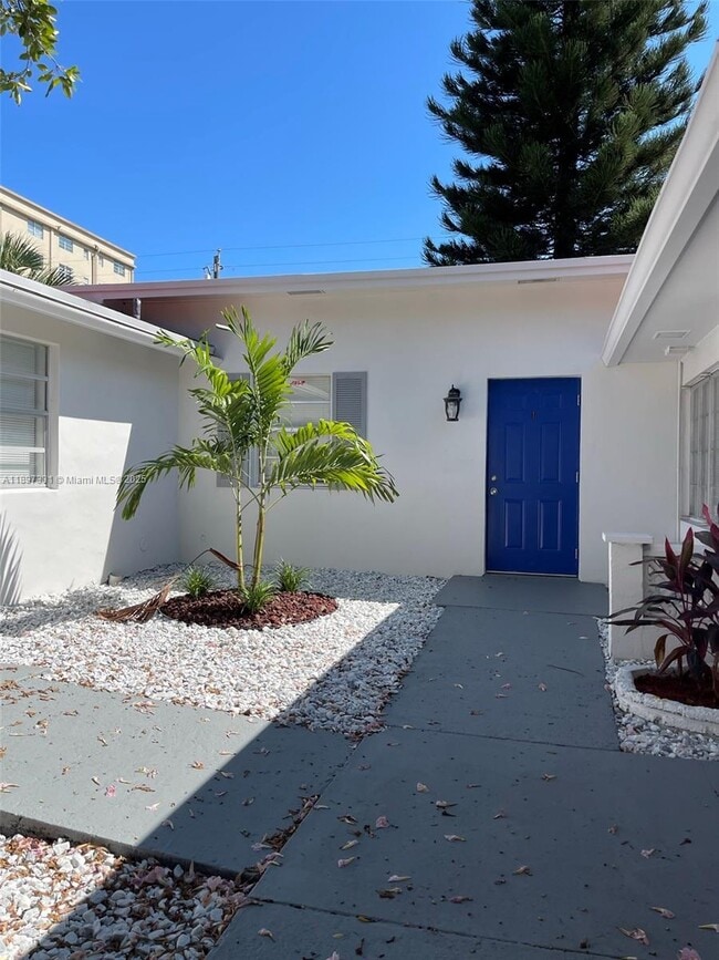 Photo - 1842 Madison St Unidad 1
