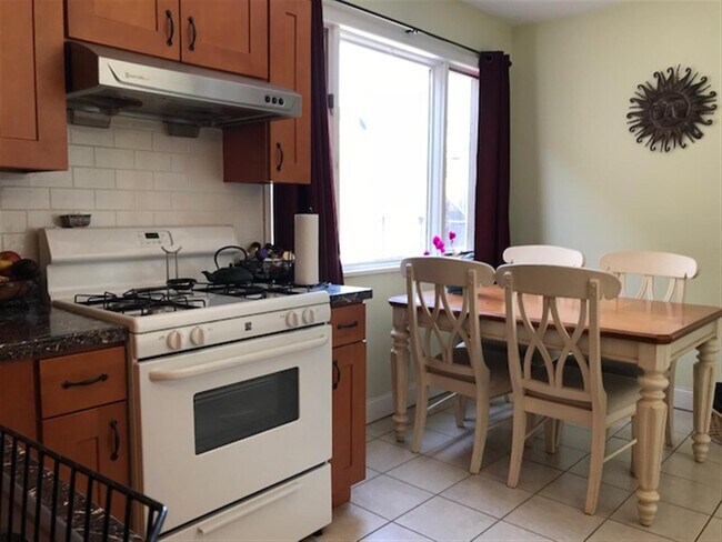 Photo - 46 Partridge Ave Apartments Unit 1