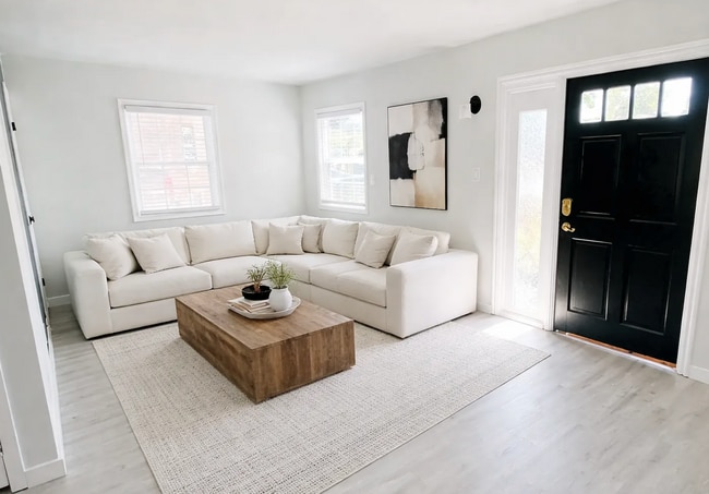 Photo - 25612 Lucille Ave