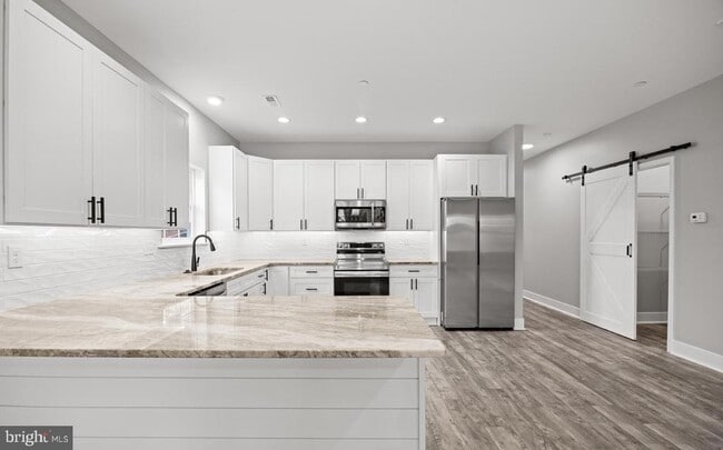 Photo - 29345 Greenfield Ave