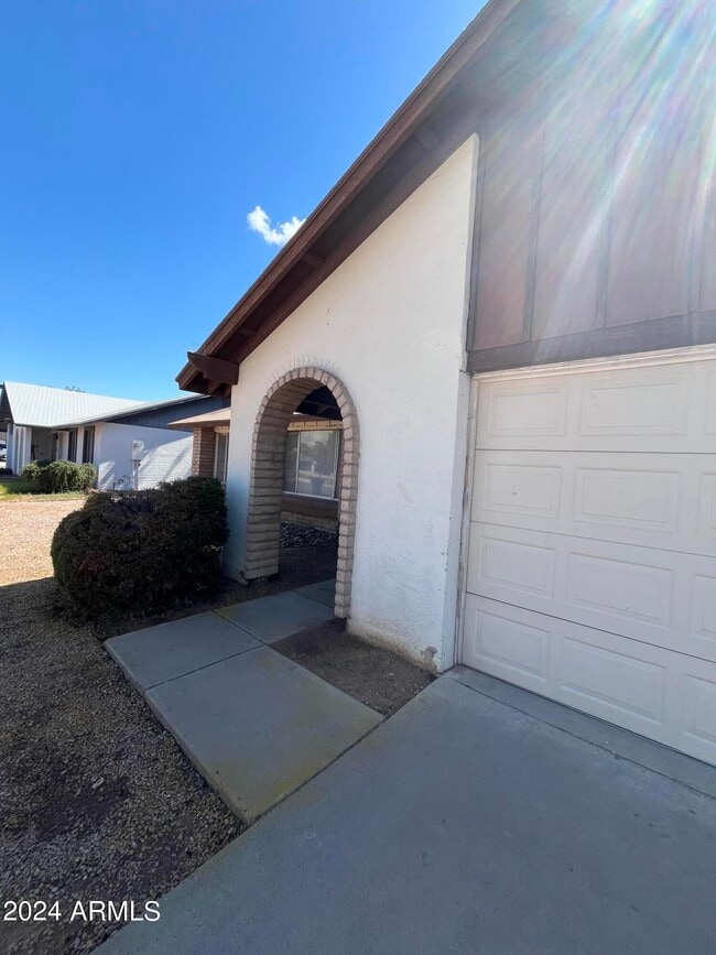Photo - 3102 N Woodburne Dr