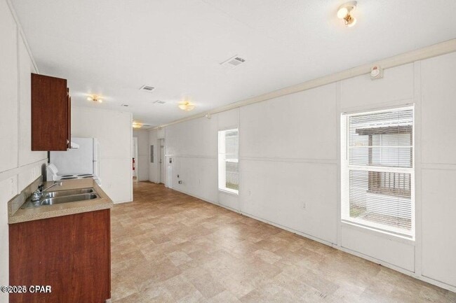 1329 Transmitter Rd