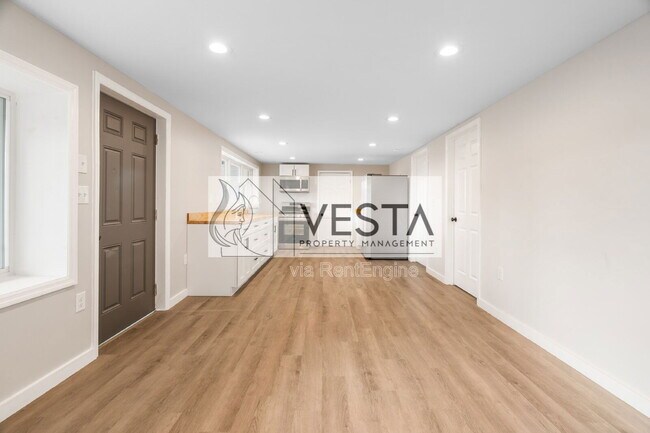 Photo - 2383 Dutch Cove Rd Unit 1