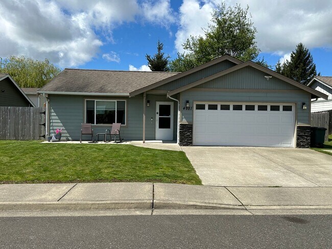 Ferndale 3 Bedroom 2 bath Rambler Small Pe... - Ferndale 3 Bedroom 2 bath Rambler Small Pe... House