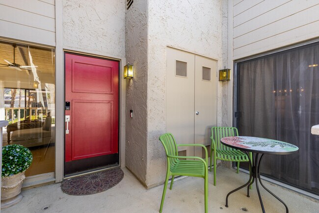 Photo - 46642 Arapahoe Cir Unidad B