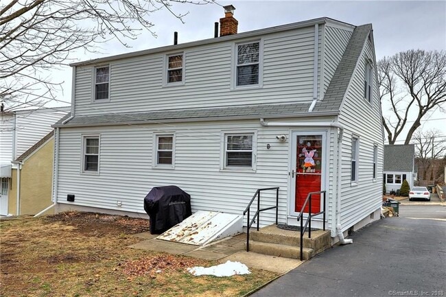 Photo - 815 Ruth St