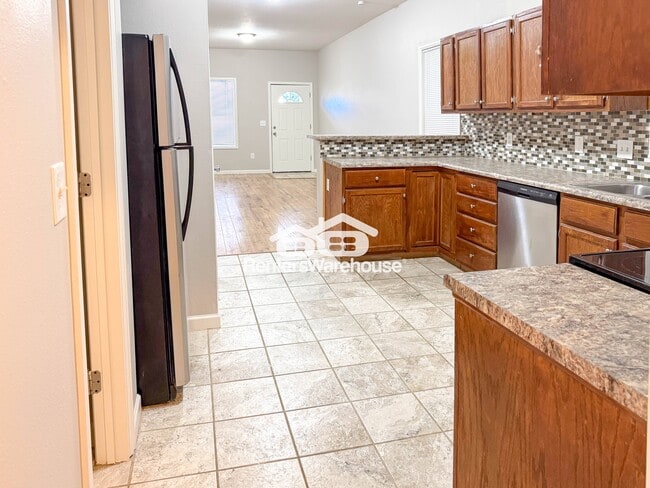 Photo - 4413 Umatilla St