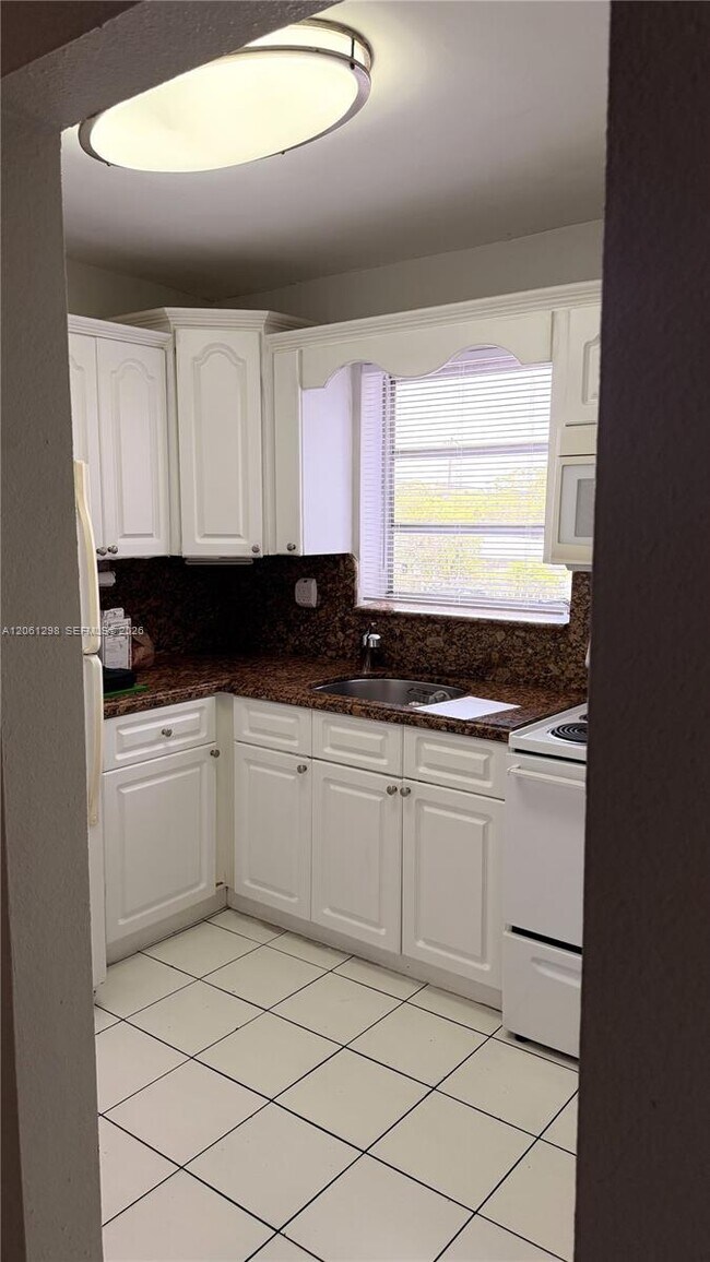 Photo - 5100 W Flagler St Unit 204