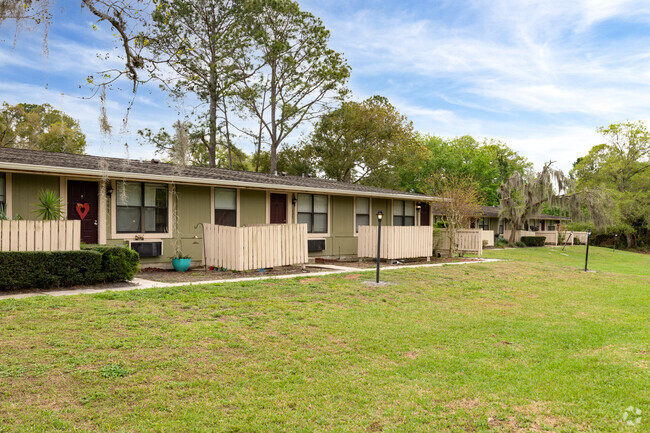 Winterwoods Apartments - Winter Garden, FL | ForRent.com