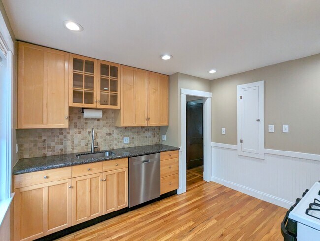 Photo - 13 Kimball Rd Apartments Unit 13