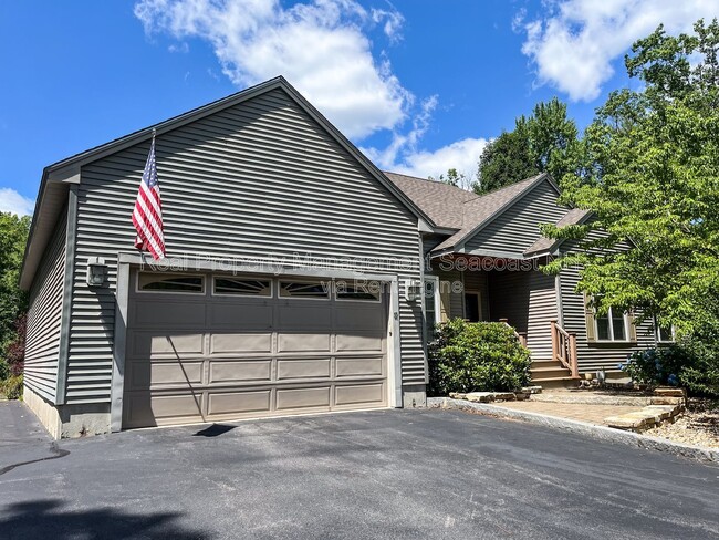 Building Photo - 37 French Cross Rd