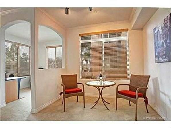 Photo - 9253 Regents Rd