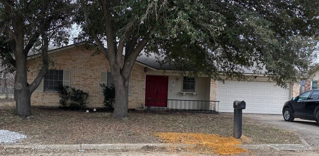 Building Photo - 704 Apollo Dr