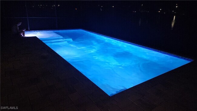 Photo - 702 NW 30th Pl