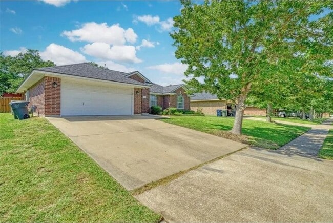 Photo - 1403 Kernstown Ln