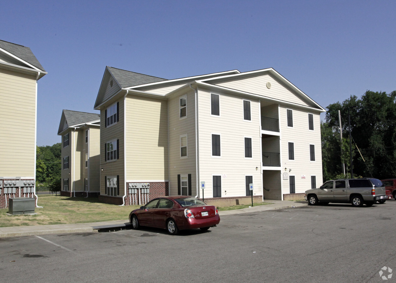 Ruby Oaks Apartments - Ruby Oaks Apartments