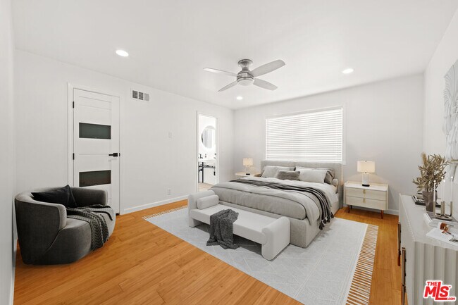Photo - 29 Yawl St Unidad A