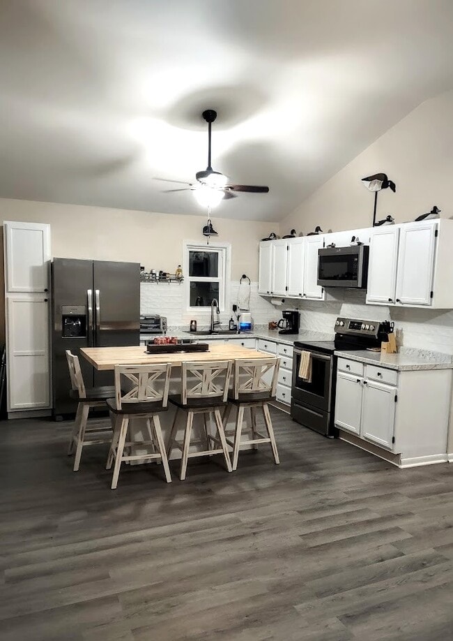 Photo - 2694 Jolly Rodger Dr