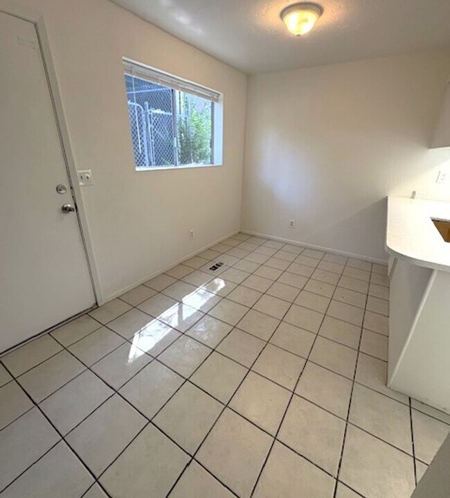 Photo - 3 Bedroom Townhome in Sandy!