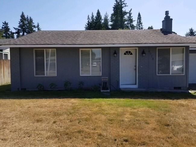 Building Photo - 3 bedroom home in Marysville!