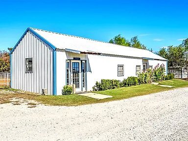 Photo - 8751 FM2931 Unidad 3