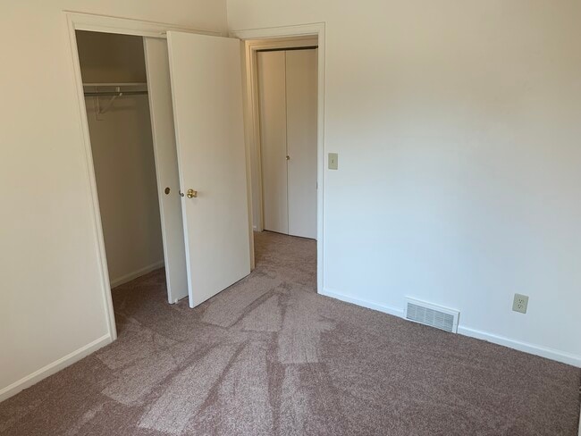 Photo - Sumner Apartments