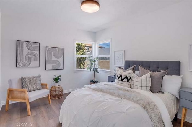 Photo - 1347 E Bennett St