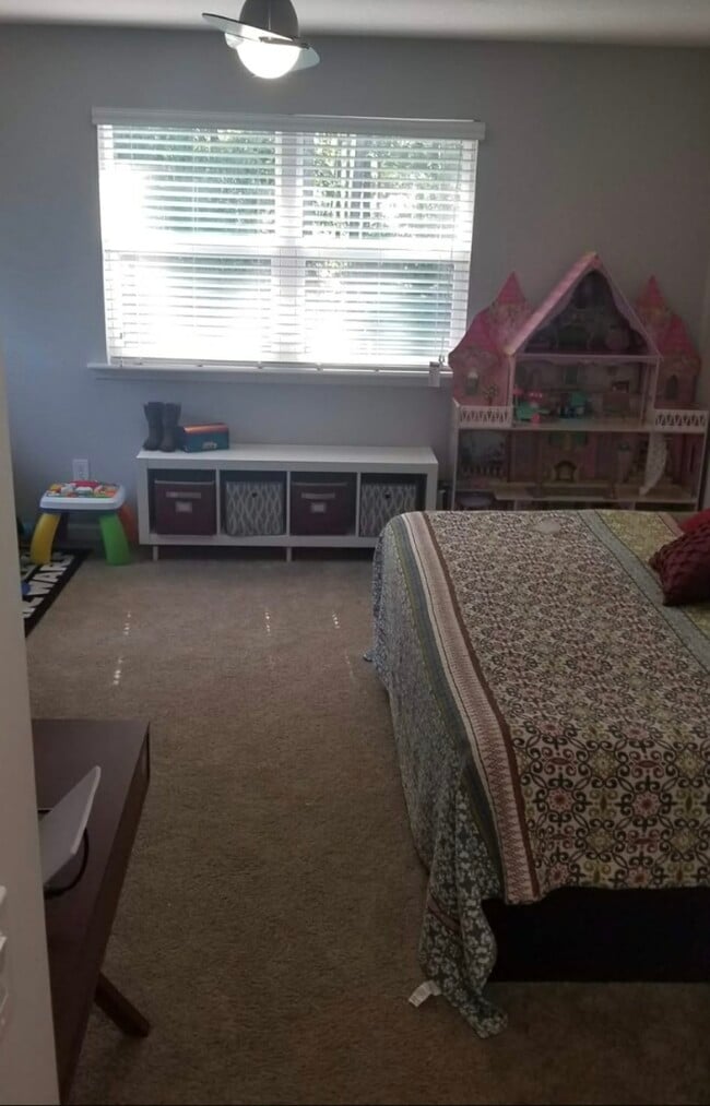 Photo - 83202 Purple Martin Dr