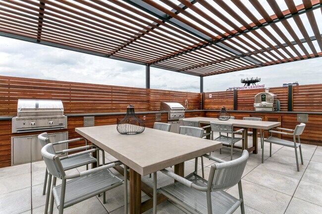 Photo - 372 9th St Unit 2F