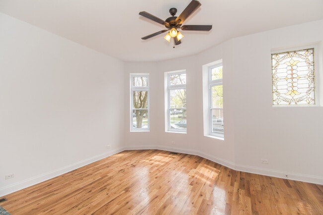 Photo - 1704 W Sunnyside Ave Unidad 1