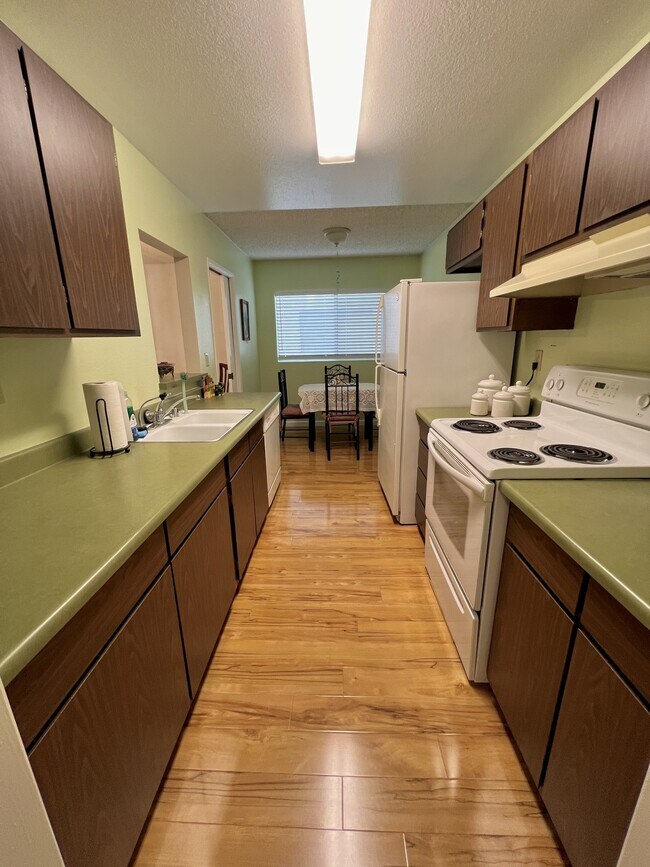 Photo - 1339 N Columbus Ave Unidad 210 Rental