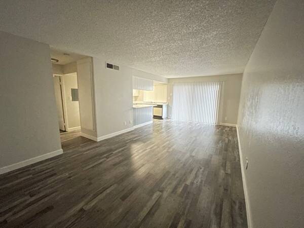 Photo - 155 S Argyle Ave