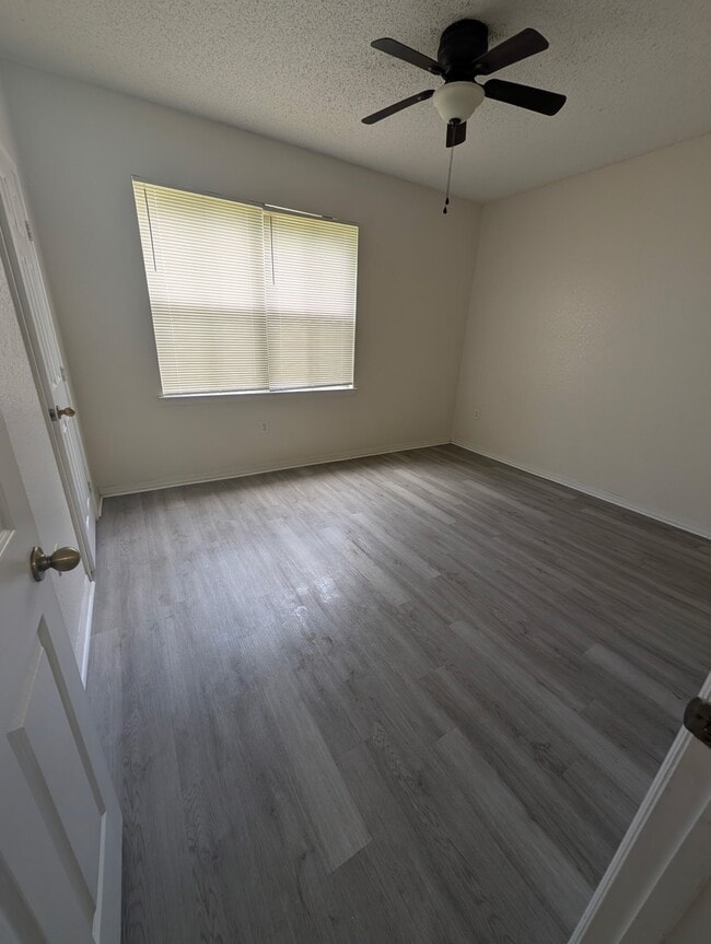Photo - 18001 Richmond Pl Dr Unit 1224