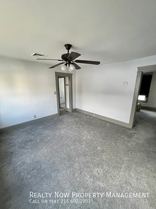 Photo - 2813 Marvin Ave Unit 2