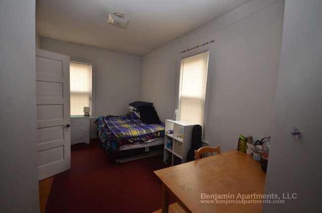 Photo - 530 Cambridge St Unit 2