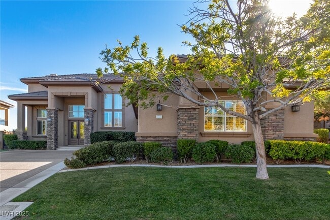 Photo - 9805 Queen Charlotte Dr