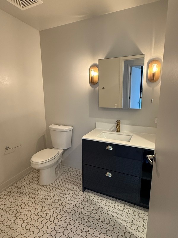 Photo - 700 N LaSalle St