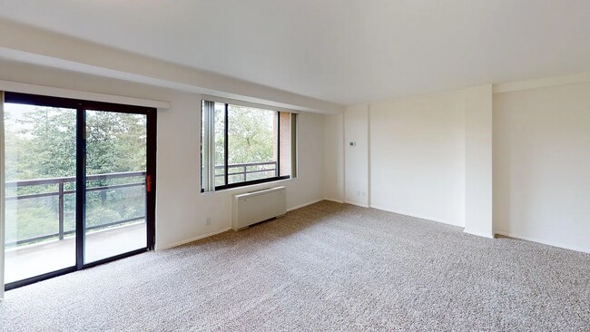 Building Photo - 3315 Wisconsin Ave NW Unit 505 Rental